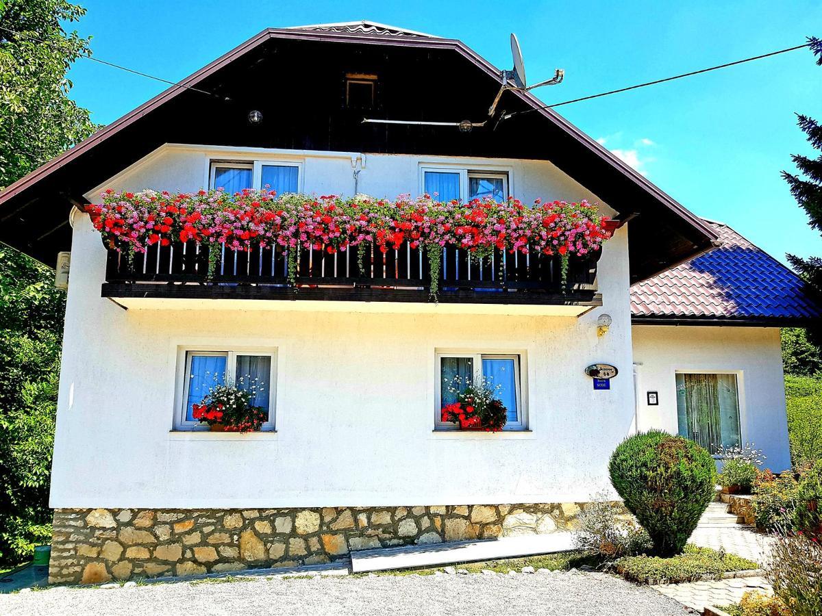 House Ana Bed & Breakfast Plitvička Jezera Exterior foto